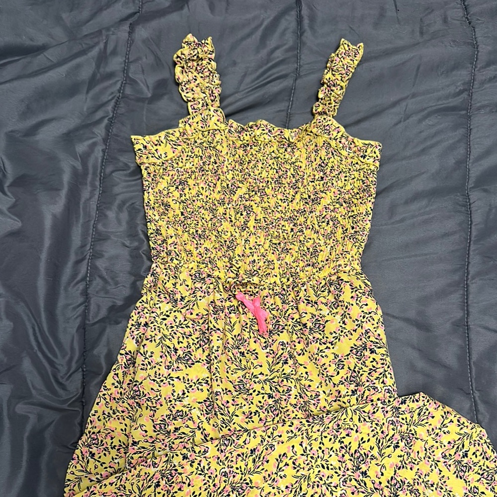 Chic Yellow Floral Jumpsuit - Picture 2 of 4